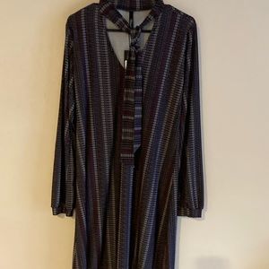 Viereck patterned swing tie mini/midi dress.